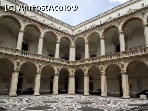 [P43] Interiorul clădirii Universităţii găzduieşte o grădină » foto by irinad
 - 
<span class="allrVoted glyphicon glyphicon-heart hidden" id="av872805"></span>
<a class="m-l-10 hidden" id="sv872805" onclick="voting_Foto_DelVot(,872805,3109)" role="button">șterge vot <span class="glyphicon glyphicon-remove"></span></a>
<a id="v9872805" class=" c-red"  onclick="voting_Foto_SetVot(872805)" role="button"><span class="glyphicon glyphicon-heart-empty"></span> <b>LIKE</b> = Votează poza</a> <img class="hidden"  id="f872805W9" src="/imagini/loader.gif" border="0" /><span class="AjErrMes hidden" id="e872805ErM"></span>