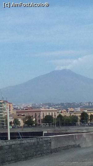 [P04] Etna vazuta de pe Il Molo.  » foto by Alexandru17
 - 
<span class="allrVoted glyphicon glyphicon-heart hidden" id="av855527"></span>
<a class="m-l-10 hidden" id="sv855527" onclick="voting_Foto_DelVot(,855527,3109)" role="button">șterge vot <span class="glyphicon glyphicon-remove"></span></a>
<a id="v9855527" class=" c-red"  onclick="voting_Foto_SetVot(855527)" role="button"><span class="glyphicon glyphicon-heart-empty"></span> <b>LIKE</b> = Votează poza</a> <img class="hidden"  id="f855527W9" src="/imagini/loader.gif" border="0" /><span class="AjErrMes hidden" id="e855527ErM"></span>