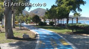 [P14] Promenada Kordon, renumită pentru priveliștile uluitoare asupra mării. » foto by ovidiuyepi
 - 
<span class="allrVoted glyphicon glyphicon-heart hidden" id="av1492755"></span>
<a class="m-l-10 hidden" id="sv1492755" onclick="voting_Foto_DelVot(,1492755,3123)" role="button">șterge vot <span class="glyphicon glyphicon-remove"></span></a>
<a id="v91492755" class=" c-red"  onclick="voting_Foto_SetVot(1492755)" role="button"><span class="glyphicon glyphicon-heart-empty"></span> <b>LIKE</b> = Votează poza</a> <img class="hidden"  id="f1492755W9" src="/imagini/loader.gif" border="0" /><span class="AjErrMes hidden" id="e1492755ErM"></span>
