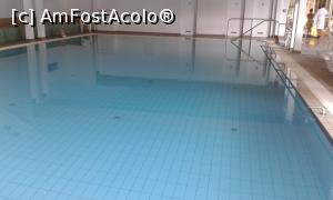 [P11] Piscina interioara » foto by printesa82
 - 
<span class="allrVoted glyphicon glyphicon-heart hidden" id="av785502"></span>
<a class="m-l-10 hidden" id="sv785502" onclick="voting_Foto_DelVot(,785502,3153)" role="button">șterge vot <span class="glyphicon glyphicon-remove"></span></a>
<a id="v9785502" class=" c-red"  onclick="voting_Foto_SetVot(785502)" role="button"><span class="glyphicon glyphicon-heart-empty"></span> <b>LIKE</b> = Votează poza</a> <img class="hidden"  id="f785502W9" src="/imagini/loader.gif" border="0" /><span class="AjErrMes hidden" id="e785502ErM"></span>