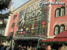 [P32] Mall pentru shopping :):):) » foto by gheisa
 - 
<span class="allrVoted glyphicon glyphicon-heart hidden" id="av280278"></span>
<a class="m-l-10 hidden" id="sv280278" onclick="voting_Foto_DelVot(,280278,3167)" role="button">șterge vot <span class="glyphicon glyphicon-remove"></span></a>
<a id="v9280278" class=" c-red"  onclick="voting_Foto_SetVot(280278)" role="button"><span class="glyphicon glyphicon-heart-empty"></span> <b>LIKE</b> = Votează poza</a> <img class="hidden"  id="f280278W9" src="/imagini/loader.gif" border="0" /><span class="AjErrMes hidden" id="e280278ErM"></span>
