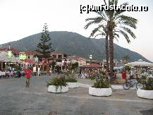 [P08] Promenada din Nidri, Lefkada » foto by vlado2
 - 
<span class="allrVoted glyphicon glyphicon-heart hidden" id="av468748"></span>
<a class="m-l-10 hidden" id="sv468748" onclick="voting_Foto_DelVot(,468748,3173)" role="button">șterge vot <span class="glyphicon glyphicon-remove"></span></a>
<a id="v9468748" class=" c-red"  onclick="voting_Foto_SetVot(468748)" role="button"><span class="glyphicon glyphicon-heart-empty"></span> <b>LIKE</b> = Votează poza</a> <img class="hidden"  id="f468748W9" src="/imagini/loader.gif" border="0" /><span class="AjErrMes hidden" id="e468748ErM"></span>