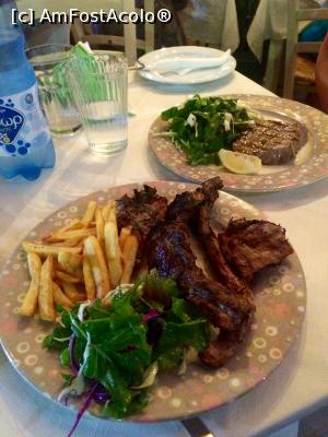 [P10] Taverna in Lefkada, in centrul pietonal » foto by carmen27ian
 - 
<span class="allrVoted glyphicon glyphicon-heart hidden" id="av781586"></span>
<a class="m-l-10 hidden" id="sv781586" onclick="voting_Foto_DelVot(,781586,3173)" role="button">șterge vot <span class="glyphicon glyphicon-remove"></span></a>
<a id="v9781586" class=" c-red"  onclick="voting_Foto_SetVot(781586)" role="button"><span class="glyphicon glyphicon-heart-empty"></span> <b>LIKE</b> = Votează poza</a> <img class="hidden"  id="f781586W9" src="/imagini/loader.gif" border="0" /><span class="AjErrMes hidden" id="e781586ErM"></span>