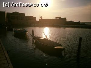 [P11] Apus de soare in portul din Lefkada » foto by carmen27ian
 - 
<span class="allrVoted glyphicon glyphicon-heart hidden" id="av781587"></span>
<a class="m-l-10 hidden" id="sv781587" onclick="voting_Foto_DelVot(,781587,3173)" role="button">șterge vot <span class="glyphicon glyphicon-remove"></span></a>
<a id="v9781587" class=" c-red"  onclick="voting_Foto_SetVot(781587)" role="button"><span class="glyphicon glyphicon-heart-empty"></span> <b>LIKE</b> = Votează poza</a> <img class="hidden"  id="f781587W9" src="/imagini/loader.gif" border="0" /><span class="AjErrMes hidden" id="e781587ErM"></span>