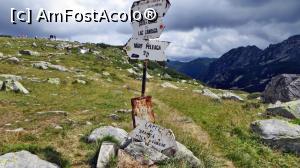 [P17] La Lacul Bucura se intersectează mai multe trasee turistice dintre care, cel mai important, duce către ”Milk + Cheese” » foto by Lucien
 - 
<span class="allrVoted glyphicon glyphicon-heart hidden" id="av837452"></span>
<a class="m-l-10 hidden" id="sv837452" onclick="voting_Foto_DelVot(,837452,3180)" role="button">șterge vot <span class="glyphicon glyphicon-remove"></span></a>
<a id="v9837452" class=" c-red"  onclick="voting_Foto_SetVot(837452)" role="button"><span class="glyphicon glyphicon-heart-empty"></span> <b>LIKE</b> = Votează poza</a> <img class="hidden"  id="f837452W9" src="/imagini/loader.gif" border="0" /><span class="AjErrMes hidden" id="e837452ErM"></span>