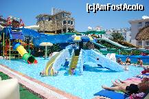 [P17] Sectiunea pentru copii a parcului » foto by elena_iasi
 - 
<span class="allrVoted glyphicon glyphicon-heart hidden" id="av277678"></span>
<a class="m-l-10 hidden" id="sv277678" onclick="voting_Foto_DelVot(,277678,3186)" role="button">șterge vot <span class="glyphicon glyphicon-remove"></span></a>
<a id="v9277678" class=" c-red"  onclick="voting_Foto_SetVot(277678)" role="button"><span class="glyphicon glyphicon-heart-empty"></span> <b>LIKE</b> = Votează poza</a> <img class="hidden"  id="f277678W9" src="/imagini/loader.gif" border="0" /><span class="AjErrMes hidden" id="e277678ErM"></span>