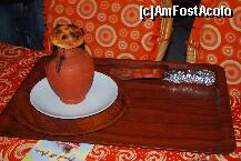 [P23] Tocanita de miel in iulcica de lut.Pentru a ajunge la tocanita trebuia taiat gatul ulcelei. » foto by elena_iasi
 - 
<span class="allrVoted glyphicon glyphicon-heart hidden" id="av277684"></span>
<a class="m-l-10 hidden" id="sv277684" onclick="voting_Foto_DelVot(,277684,3186)" role="button">șterge vot <span class="glyphicon glyphicon-remove"></span></a>
<a id="v9277684" class=" c-red"  onclick="voting_Foto_SetVot(277684)" role="button"><span class="glyphicon glyphicon-heart-empty"></span> <b>LIKE</b> = Votează poza</a> <img class="hidden"  id="f277684W9" src="/imagini/loader.gif" border="0" /><span class="AjErrMes hidden" id="e277684ErM"></span>