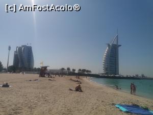 [P04] eee asta este o priveliste frumoasa, Burj, nisip, apa si vb cuiva de curand cunoscut sireneee » foto by roth
 - 
<span class="allrVoted glyphicon glyphicon-heart hidden" id="av823032"></span>
<a class="m-l-10 hidden" id="sv823032" onclick="voting_Foto_DelVot(,823032,3199)" role="button">șterge vot <span class="glyphicon glyphicon-remove"></span></a>
<a id="v9823032" class=" c-red"  onclick="voting_Foto_SetVot(823032)" role="button"><span class="glyphicon glyphicon-heart-empty"></span> <b>LIKE</b> = Votează poza</a> <img class="hidden"  id="f823032W9" src="/imagini/loader.gif" border="0" /><span class="AjErrMes hidden" id="e823032ErM"></span>