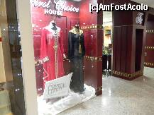 [P53] magazine in dubai mall » foto by ionut30
 - 
<span class="allrVoted glyphicon glyphicon-heart hidden" id="av158089"></span>
<a class="m-l-10 hidden" id="sv158089" onclick="voting_Foto_DelVot(,158089,3199)" role="button">șterge vot <span class="glyphicon glyphicon-remove"></span></a>
<a id="v9158089" class=" c-red"  onclick="voting_Foto_SetVot(158089)" role="button"><span class="glyphicon glyphicon-heart-empty"></span> <b>LIKE</b> = Votează poza</a> <img class="hidden"  id="f158089W9" src="/imagini/loader.gif" border="0" /><span class="AjErrMes hidden" id="e158089ErM"></span>