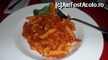 [P31] pene bologneze - la Planet Hollywood, frunza de salata a facut toti banii » foto by amero
 - 
<span class="allrVoted glyphicon glyphicon-heart hidden" id="av407400"></span>
<a class="m-l-10 hidden" id="sv407400" onclick="voting_Foto_DelVot(,407400,3203)" role="button">șterge vot <span class="glyphicon glyphicon-remove"></span></a>
<a id="v9407400" class=" c-red"  onclick="voting_Foto_SetVot(407400)" role="button"><span class="glyphicon glyphicon-heart-empty"></span> <b>LIKE</b> = Votează poza</a> <img class="hidden"  id="f407400W9" src="/imagini/loader.gif" border="0" /><span class="AjErrMes hidden" id="e407400ErM"></span>