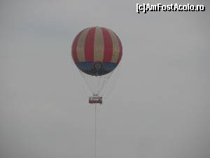[P13] Ne/am plimbat si noi cu balonul...  » foto by Larissa
 - 
<span class="allrVoted glyphicon glyphicon-heart hidden" id="av596746"></span>
<a class="m-l-10 hidden" id="sv596746" onclick="voting_Foto_DelVot(,596746,3203)" role="button">șterge vot <span class="glyphicon glyphicon-remove"></span></a>
<a id="v9596746" class=" c-red"  onclick="voting_Foto_SetVot(596746)" role="button"><span class="glyphicon glyphicon-heart-empty"></span> <b>LIKE</b> = Votează poza</a> <img class="hidden"  id="f596746W9" src="/imagini/loader.gif" border="0" /><span class="AjErrMes hidden" id="e596746ErM"></span>