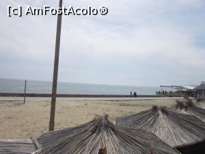 [P15] Faleza şi marea văzute din Cuibul Singuratic » foto by Michi
 - 
<span class="allrVoted glyphicon glyphicon-heart hidden" id="av1363440"></span>
<a class="m-l-10 hidden" id="sv1363440" onclick="voting_Foto_DelVot(,1363440,3210)" role="button">șterge vot <span class="glyphicon glyphicon-remove"></span></a>
<a id="v91363440" class=" c-red"  onclick="voting_Foto_SetVot(1363440)" role="button"><span class="glyphicon glyphicon-heart-empty"></span> <b>LIKE</b> = Votează poza</a> <img class="hidden"  id="f1363440W9" src="/imagini/loader.gif" border="0" /><span class="AjErrMes hidden" id="e1363440ErM"></span>