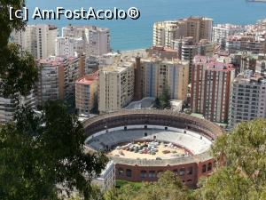 [P90] Plaza del Toros din Malaga, în reconstrucție. De la Castelul Gibralfaro.  » foto by Aurici
 - 
<span class="allrVoted glyphicon glyphicon-heart hidden" id="av1103837"></span>
<a class="m-l-10 hidden" id="sv1103837" onclick="voting_Foto_DelVot(,1103837,3219)" role="button">șterge vot <span class="glyphicon glyphicon-remove"></span></a>
<a id="v91103837" class=" c-red"  onclick="voting_Foto_SetVot(1103837)" role="button"><span class="glyphicon glyphicon-heart-empty"></span> <b>LIKE</b> = Votează poza</a> <img class="hidden"  id="f1103837W9" src="/imagini/loader.gif" border="0" /><span class="AjErrMes hidden" id="e1103837ErM"></span>