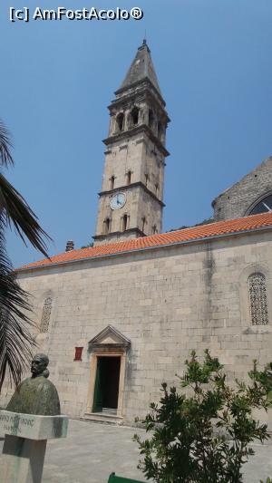 [P21] la pas pe faleza din Perast » foto by silvia tudoran
 - 
<span class="allrVoted glyphicon glyphicon-heart hidden" id="av921997"></span>
<a class="m-l-10 hidden" id="sv921997" onclick="voting_Foto_DelVot(,921997,3229)" role="button">șterge vot <span class="glyphicon glyphicon-remove"></span></a>
<a id="v9921997" class=" c-red"  onclick="voting_Foto_SetVot(921997)" role="button"><span class="glyphicon glyphicon-heart-empty"></span> <b>LIKE</b> = Votează poza</a> <img class="hidden"  id="f921997W9" src="/imagini/loader.gif" border="0" /><span class="AjErrMes hidden" id="e921997ErM"></span>