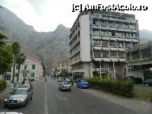 P06 [SEP-2011] Una dintre strazile moderne ale orasului Kotor