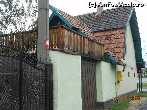 [P25] Casa Leah - Vedere din Str. Ana Ipătescu.  » foto by iulianic
 - 
<span class="allrVoted glyphicon glyphicon-heart hidden" id="av534134"></span>
<a class="m-l-10 hidden" id="sv534134" onclick="voting_Foto_DelVot(,534134,3235)" role="button">șterge vot <span class="glyphicon glyphicon-remove"></span></a>
<a id="v9534134" class=" c-red"  onclick="voting_Foto_SetVot(534134)" role="button"><span class="glyphicon glyphicon-heart-empty"></span> <b>LIKE</b> = Votează poza</a> <img class="hidden"  id="f534134W9" src="/imagini/loader.gif" border="0" /><span class="AjErrMes hidden" id="e534134ErM"></span>