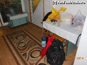 [P09] Casa Leah - Masa de pe hol şi intrarea în camera 2.  » foto by iulianic
 - 
<span class="allrVoted glyphicon glyphicon-heart hidden" id="av534100"></span>
<a class="m-l-10 hidden" id="sv534100" onclick="voting_Foto_DelVot(,534100,3235)" role="button">șterge vot <span class="glyphicon glyphicon-remove"></span></a>
<a id="v9534100" class=" c-red"  onclick="voting_Foto_SetVot(534100)" role="button"><span class="glyphicon glyphicon-heart-empty"></span> <b>LIKE</b> = Votează poza</a> <img class="hidden"  id="f534100W9" src="/imagini/loader.gif" border="0" /><span class="AjErrMes hidden" id="e534100ErM"></span>