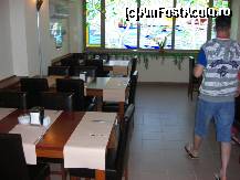 [P06] Sala de servire a mesei » foto by ctc
 - 
<span class="allrVoted glyphicon glyphicon-heart hidden" id="av82878"></span>
<a class="m-l-10 hidden" id="sv82878" onclick="voting_Foto_DelVot(,82878,3249)" role="button">șterge vot <span class="glyphicon glyphicon-remove"></span></a>
<a id="v982878" class=" c-red"  onclick="voting_Foto_SetVot(82878)" role="button"><span class="glyphicon glyphicon-heart-empty"></span> <b>LIKE</b> = Votează poza</a> <img class="hidden"  id="f82878W9" src="/imagini/loader.gif" border="0" /><span class="AjErrMes hidden" id="e82878ErM"></span>