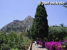 [P03] Sicilia - Taormina - Vedere din parc. » foto by popescu.borsa*
 - 
<span class="allrVoted glyphicon glyphicon-heart hidden" id="av160244"></span>
<a class="m-l-10 hidden" id="sv160244" onclick="voting_Foto_DelVot(,160244,3281)" role="button">șterge vot <span class="glyphicon glyphicon-remove"></span></a>
<a id="v9160244" class=" c-red"  onclick="voting_Foto_SetVot(160244)" role="button"><span class="glyphicon glyphicon-heart-empty"></span> <b>LIKE</b> = Votează poza</a> <img class="hidden"  id="f160244W9" src="/imagini/loader.gif" border="0" /><span class="AjErrMes hidden" id="e160244ErM"></span>