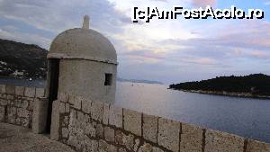 [P57] Zidurile Dubrovnikului » foto by crismis
 - 
<span class="allrVoted glyphicon glyphicon-heart hidden" id="av698012"></span>
<a class="m-l-10 hidden" id="sv698012" onclick="voting_Foto_DelVot(,698012,3304)" role="button">șterge vot <span class="glyphicon glyphicon-remove"></span></a>
<a id="v9698012" class=" c-red"  onclick="voting_Foto_SetVot(698012)" role="button"><span class="glyphicon glyphicon-heart-empty"></span> <b>LIKE</b> = Votează poza</a> <img class="hidden"  id="f698012W9" src="/imagini/loader.gif" border="0" /><span class="AjErrMes hidden" id="e698012ErM"></span>