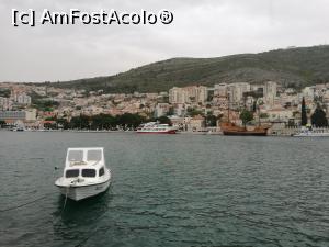 [P50] Portul Gruz, portul de ferry (vedere din autobuz)  » foto by crismis
 - 
<span class="allrVoted glyphicon glyphicon-heart hidden" id="av967971"></span>
<a class="m-l-10 hidden" id="sv967971" onclick="voting_Foto_DelVot(,967971,3304)" role="button">șterge vot <span class="glyphicon glyphicon-remove"></span></a>
<a id="v9967971" class=" c-red"  onclick="voting_Foto_SetVot(967971)" role="button"><span class="glyphicon glyphicon-heart-empty"></span> <b>LIKE</b> = Votează poza</a> <img class="hidden"  id="f967971W9" src="/imagini/loader.gif" border="0" /><span class="AjErrMes hidden" id="e967971ErM"></span>