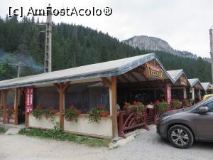 [P17] Terase în apropierea Lacului Roșu.  » foto by tata123 🔱
 - 
<span class="allrVoted glyphicon glyphicon-heart hidden" id="av773565"></span>
<a class="m-l-10 hidden" id="sv773565" onclick="voting_Foto_DelVot(,773565,3314)" role="button">șterge vot <span class="glyphicon glyphicon-remove"></span></a>
<a id="v9773565" class=" c-red"  onclick="voting_Foto_SetVot(773565)" role="button"><span class="glyphicon glyphicon-heart-empty"></span> <b>LIKE</b> = Votează poza</a> <img class="hidden"  id="f773565W9" src="/imagini/loader.gif" border="0" /><span class="AjErrMes hidden" id="e773565ErM"></span>