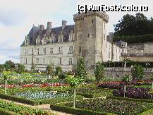 [P01] Castelul Villandry si donjonul vazute dinspre gradina » foto by pit70
 - 
<span class="allrVoted glyphicon glyphicon-heart hidden" id="av102513"></span>
<a class="m-l-10 hidden" id="sv102513" onclick="voting_Foto_DelVot(,102513,3364)" role="button">șterge vot <span class="glyphicon glyphicon-remove"></span></a>
<a id="v9102513" class=" c-red"  onclick="voting_Foto_SetVot(102513)" role="button"><span class="glyphicon glyphicon-heart-empty"></span> <b>LIKE</b> = Votează poza</a> <img class="hidden"  id="f102513W9" src="/imagini/loader.gif" border="0" /><span class="AjErrMes hidden" id="e102513ErM"></span>