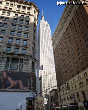 [P17] Empire State Building - 5th Ave. Manhattan N. Y. City » foto by Dan-Ioan
 - 
<span class="allrVoted glyphicon glyphicon-heart hidden" id="av554835"></span>
<a class="m-l-10 hidden" id="sv554835" onclick="voting_Foto_DelVot(,554835,3385)" role="button">șterge vot <span class="glyphicon glyphicon-remove"></span></a>
<a id="v9554835" class=" c-red"  onclick="voting_Foto_SetVot(554835)" role="button"><span class="glyphicon glyphicon-heart-empty"></span> <b>LIKE</b> = Votează poza</a> <img class="hidden"  id="f554835W9" src="/imagini/loader.gif" border="0" /><span class="AjErrMes hidden" id="e554835ErM"></span>