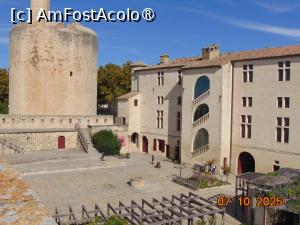 [P71] bisericii Notre-Dame des Sablons , turnul Constance » foto by Yolanda
 - 
<span class="allrVoted glyphicon glyphicon-heart hidden" id="av1503422"></span>
<a class="m-l-10 hidden" id="sv1503422" onclick="voting_Foto_DelVot(,1503422,3404)" role="button">șterge vot <span class="glyphicon glyphicon-remove"></span></a>
<a id="v91503422" class=" c-red"  onclick="voting_Foto_SetVot(1503422)" role="button"><span class="glyphicon glyphicon-heart-empty"></span> <b>LIKE</b> = Votează poza</a> <img class="hidden"  id="f1503422W9" src="/imagini/loader.gif" border="0" /><span class="AjErrMes hidden" id="e1503422ErM"></span>