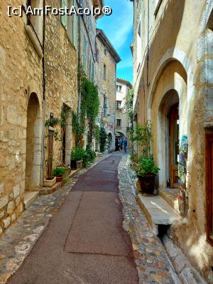 [P12] St Paul de Vence » foto by Chloe
 - 
<span class="allrVoted glyphicon glyphicon-heart hidden" id="av1357023"></span>
<a class="m-l-10 hidden" id="sv1357023" onclick="voting_Foto_DelVot(,1357023,3404)" role="button">șterge vot <span class="glyphicon glyphicon-remove"></span></a>
<a id="v91357023" class=" c-red"  onclick="voting_Foto_SetVot(1357023)" role="button"><span class="glyphicon glyphicon-heart-empty"></span> <b>LIKE</b> = Votează poza</a> <img class="hidden"  id="f1357023W9" src="/imagini/loader.gif" border="0" /><span class="AjErrMes hidden" id="e1357023ErM"></span>