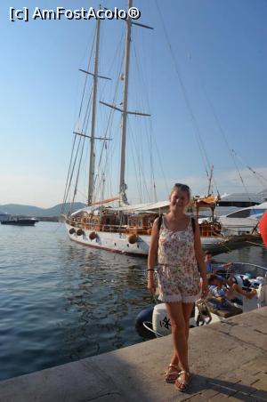 [P11] port de saint tropez » foto by iulia lucaci
 - 
<span class="allrVoted glyphicon glyphicon-heart hidden" id="av995086"></span>
<a class="m-l-10 hidden" id="sv995086" onclick="voting_Foto_DelVot(,995086,3404)" role="button">șterge vot <span class="glyphicon glyphicon-remove"></span></a>
<a id="v9995086" class=" c-red"  onclick="voting_Foto_SetVot(995086)" role="button"><span class="glyphicon glyphicon-heart-empty"></span> <b>LIKE</b> = Votează poza</a> <img class="hidden"  id="f995086W9" src="/imagini/loader.gif" border="0" /><span class="AjErrMes hidden" id="e995086ErM"></span>