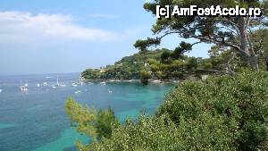 [P59] Saint Jean Cap Ferrat. Se vede în spate, peninsula Pointe Saint Hospice » foto by nickro
 - 
<span class="allrVoted glyphicon glyphicon-heart hidden" id="av443455"></span>
<a class="m-l-10 hidden" id="sv443455" onclick="voting_Foto_DelVot(,443455,3404)" role="button">șterge vot <span class="glyphicon glyphicon-remove"></span></a>
<a id="v9443455" class=" c-red"  onclick="voting_Foto_SetVot(443455)" role="button"><span class="glyphicon glyphicon-heart-empty"></span> <b>LIKE</b> = Votează poza</a> <img class="hidden"  id="f443455W9" src="/imagini/loader.gif" border="0" /><span class="AjErrMes hidden" id="e443455ErM"></span>