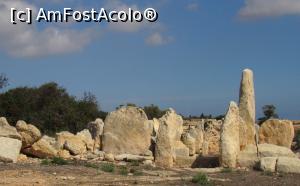 [P12] In spatele templului Hagar Qim. Probabil 'piese de schimb' » foto by Radu Tudoran
 - 
<span class="allrVoted glyphicon glyphicon-heart hidden" id="av812962"></span>
<a class="m-l-10 hidden" id="sv812962" onclick="voting_Foto_DelVot(,812962,3405)" role="button">șterge vot <span class="glyphicon glyphicon-remove"></span></a>
<a id="v9812962" class=" c-red"  onclick="voting_Foto_SetVot(812962)" role="button"><span class="glyphicon glyphicon-heart-empty"></span> <b>LIKE</b> = Votează poza</a> <img class="hidden"  id="f812962W9" src="/imagini/loader.gif" border="0" /><span class="AjErrMes hidden" id="e812962ErM"></span>