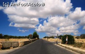 [P05] Am pierdut autobuzul spre Grota Albastra, dar vom continua pe jos » foto by Radu Tudoran
 - 
<span class="allrVoted glyphicon glyphicon-heart hidden" id="av812955"></span>
<a class="m-l-10 hidden" id="sv812955" onclick="voting_Foto_DelVot(,812955,3405)" role="button">șterge vot <span class="glyphicon glyphicon-remove"></span></a>
<a id="v9812955" class=" c-red"  onclick="voting_Foto_SetVot(812955)" role="button"><span class="glyphicon glyphicon-heart-empty"></span> <b>LIKE</b> = Votează poza</a> <img class="hidden"  id="f812955W9" src="/imagini/loader.gif" border="0" /><span class="AjErrMes hidden" id="e812955ErM"></span>