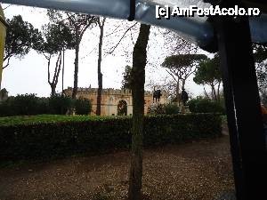 [P08] clădire în Vila Borghese » foto by marocanu21
 - 
<span class="allrVoted glyphicon glyphicon-heart hidden" id="av485165"></span>
<a class="m-l-10 hidden" id="sv485165" onclick="voting_Foto_DelVot(,485165,3406)" role="button">șterge vot <span class="glyphicon glyphicon-remove"></span></a>
<a id="v9485165" class=" c-red"  onclick="voting_Foto_SetVot(485165)" role="button"><span class="glyphicon glyphicon-heart-empty"></span> <b>LIKE</b> = Votează poza</a> <img class="hidden"  id="f485165W9" src="/imagini/loader.gif" border="0" /><span class="AjErrMes hidden" id="e485165ErM"></span>
