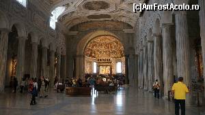 [P58] Biserica San Pietro in Vincoli. Nava centrala si altarul.  » foto by ania
 - 
<span class="allrVoted glyphicon glyphicon-heart hidden" id="av600624"></span>
<a class="m-l-10 hidden" id="sv600624" onclick="voting_Foto_DelVot(,600624,3406)" role="button">șterge vot <span class="glyphicon glyphicon-remove"></span></a>
<a id="v9600624" class=" c-red"  onclick="voting_Foto_SetVot(600624)" role="button"><span class="glyphicon glyphicon-heart-empty"></span> <b>LIKE</b> = Votează poza</a> <img class="hidden"  id="f600624W9" src="/imagini/loader.gif" border="0" /><span class="AjErrMes hidden" id="e600624ErM"></span>