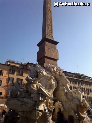 [P12] Fontana dei Quattro Fiumi, abia a prins maestrul cadrul fără ambulanți.  » foto by ariciu*
 - 
<span class="allrVoted glyphicon glyphicon-heart hidden" id="av488083"></span>
<a class="m-l-10 hidden" id="sv488083" onclick="voting_Foto_DelVot(,488083,3406)" role="button">șterge vot <span class="glyphicon glyphicon-remove"></span></a>
<a id="v9488083" class=" c-red"  onclick="voting_Foto_SetVot(488083)" role="button"><span class="glyphicon glyphicon-heart-empty"></span> <b>LIKE</b> = Votează poza</a> <img class="hidden"  id="f488083W9" src="/imagini/loader.gif" border="0" /><span class="AjErrMes hidden" id="e488083ErM"></span>