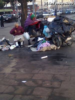 [P25] Piazza dei Cinquecento, lângă Termini. Fără comentarii.  » foto by ariciu*
 - 
<span class="allrVoted glyphicon glyphicon-heart hidden" id="av488096"></span>
<a class="m-l-10 hidden" id="sv488096" onclick="voting_Foto_DelVot(,488096,3406)" role="button">șterge vot <span class="glyphicon glyphicon-remove"></span></a>
<a id="v9488096" class=" c-red"  onclick="voting_Foto_SetVot(488096)" role="button"><span class="glyphicon glyphicon-heart-empty"></span> <b>LIKE</b> = Votează poza</a> <img class="hidden"  id="f488096W9" src="/imagini/loader.gif" border="0" /><span class="AjErrMes hidden" id="e488096ErM"></span>