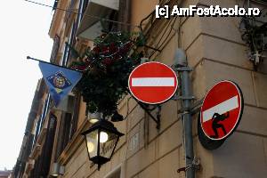 [P29] Între Via del Corso și Piazza di Spagna: pe aici a trecut Clet Abraham, francezul 'florentin'.  » foto by ariciu*
 - 
<span class="allrVoted glyphicon glyphicon-heart hidden" id="av488100"></span>
<a class="m-l-10 hidden" id="sv488100" onclick="voting_Foto_DelVot(,488100,3406)" role="button">șterge vot <span class="glyphicon glyphicon-remove"></span></a>
<a id="v9488100" class=" c-red"  onclick="voting_Foto_SetVot(488100)" role="button"><span class="glyphicon glyphicon-heart-empty"></span> <b>LIKE</b> = Votează poza</a> <img class="hidden"  id="f488100W9" src="/imagini/loader.gif" border="0" /><span class="AjErrMes hidden" id="e488100ErM"></span>