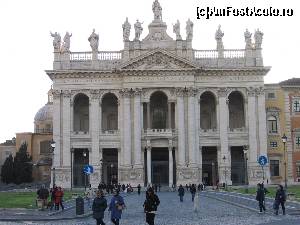 [P15] Biserica San Giovani in Laterano » foto by MaraPara
 - 
<span class="allrVoted glyphicon glyphicon-heart hidden" id="av504028"></span>
<a class="m-l-10 hidden" id="sv504028" onclick="voting_Foto_DelVot(,504028,3406)" role="button">șterge vot <span class="glyphicon glyphicon-remove"></span></a>
<a id="v9504028" class=" c-red"  onclick="voting_Foto_SetVot(504028)" role="button"><span class="glyphicon glyphicon-heart-empty"></span> <b>LIKE</b> = Votează poza</a> <img class="hidden"  id="f504028W9" src="/imagini/loader.gif" border="0" /><span class="AjErrMes hidden" id="e504028ErM"></span>