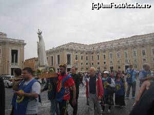 [P38] O procesiune care o comemoreaza pe Sf. Fatima » foto by bica adriana
 - 
<span class="allrVoted glyphicon glyphicon-heart hidden" id="av698104"></span>
<a class="m-l-10 hidden" id="sv698104" onclick="voting_Foto_DelVot(,698104,3406)" role="button">șterge vot <span class="glyphicon glyphicon-remove"></span></a>
<a id="v9698104" class=" c-red"  onclick="voting_Foto_SetVot(698104)" role="button"><span class="glyphicon glyphicon-heart-empty"></span> <b>LIKE</b> = Votează poza</a> <img class="hidden"  id="f698104W9" src="/imagini/loader.gif" border="0" /><span class="AjErrMes hidden" id="e698104ErM"></span>