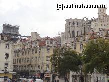 [P18] Igreja do Carmo, vedere din piata Rossio » foto by Marian Preda
 - 
<span class="allrVoted glyphicon glyphicon-heart hidden" id="av497736"></span>
<a class="m-l-10 hidden" id="sv497736" onclick="voting_Foto_DelVot(,497736,3414)" role="button">șterge vot <span class="glyphicon glyphicon-remove"></span></a>
<a id="v9497736" class=" c-red"  onclick="voting_Foto_SetVot(497736)" role="button"><span class="glyphicon glyphicon-heart-empty"></span> <b>LIKE</b> = Votează poza</a> <img class="hidden"  id="f497736W9" src="/imagini/loader.gif" border="0" /><span class="AjErrMes hidden" id="e497736ErM"></span>