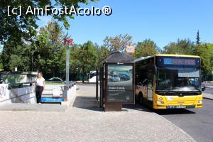 [P01] Lisabona, Stația Jardim Zoologico ieșirea de la metrou este în stația autobuzului 770 care ne-a dus la Palacio dos Marqueses de Fronteira » foto by mprofeanu
 - 
<span class="allrVoted glyphicon glyphicon-heart hidden" id="av1003244"></span>
<a class="m-l-10 hidden" id="sv1003244" onclick="voting_Foto_DelVot(,1003244,3414)" role="button">șterge vot <span class="glyphicon glyphicon-remove"></span></a>
<a id="v91003244" class=" c-red"  onclick="voting_Foto_SetVot(1003244)" role="button"><span class="glyphicon glyphicon-heart-empty"></span> <b>LIKE</b> = Votează poza</a> <img class="hidden"  id="f1003244W9" src="/imagini/loader.gif" border="0" /><span class="AjErrMes hidden" id="e1003244ErM"></span>