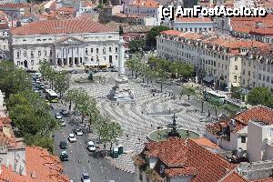 [P16] Piața Rossio vazută de pe pasarela liftului Santa Justa.  » foto by gettutza
 - 
<span class="allrVoted glyphicon glyphicon-heart hidden" id="av448549"></span>
<a class="m-l-10 hidden" id="sv448549" onclick="voting_Foto_DelVot(,448549,3414)" role="button">șterge vot <span class="glyphicon glyphicon-remove"></span></a>
<a id="v9448549" class=" c-red"  onclick="voting_Foto_SetVot(448549)" role="button"><span class="glyphicon glyphicon-heart-empty"></span> <b>LIKE</b> = Votează poza</a> <img class="hidden"  id="f448549W9" src="/imagini/loader.gif" border="0" /><span class="AjErrMes hidden" id="e448549ErM"></span>