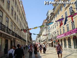 [P01] Rua Augusta devreme dimineata, si simbolul sardinei in timpul Festei populare din iunie- » foto by mireille
 - 
<span class="allrVoted glyphicon glyphicon-heart hidden" id="av496703"></span>
<a class="m-l-10 hidden" id="sv496703" onclick="voting_Foto_DelVot(,496703,3414)" role="button">șterge vot <span class="glyphicon glyphicon-remove"></span></a>
<a id="v9496703" class=" c-red"  onclick="voting_Foto_SetVot(496703)" role="button"><span class="glyphicon glyphicon-heart-empty"></span> <b>LIKE</b> = Votează poza</a> <img class="hidden"  id="f496703W9" src="/imagini/loader.gif" border="0" /><span class="AjErrMes hidden" id="e496703ErM"></span>