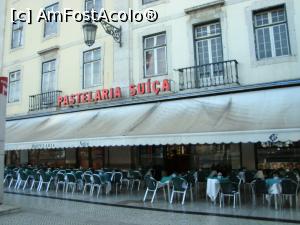 [P04] Pastelaria Suica -1922 in Praca Rossio a avut ca oaspeti pe Maria Callas si Orson Wells -aici s-a servit primul croissant francez in 1920 » foto by mireille
 - 
<span class="allrVoted glyphicon glyphicon-heart hidden" id="av835871"></span>
<a class="m-l-10 hidden" id="sv835871" onclick="voting_Foto_DelVot(,835871,3414)" role="button">șterge vot <span class="glyphicon glyphicon-remove"></span></a>
<a id="v9835871" class=" c-red"  onclick="voting_Foto_SetVot(835871)" role="button"><span class="glyphicon glyphicon-heart-empty"></span> <b>LIKE</b> = Votează poza</a> <img class="hidden"  id="f835871W9" src="/imagini/loader.gif" border="0" /><span class="AjErrMes hidden" id="e835871ErM"></span>