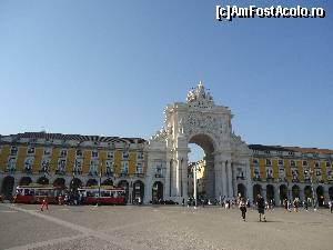 [P13] Praça Do Comércio, Lisabona » foto by DepartureGate7
 - 
<span class="allrVoted glyphicon glyphicon-heart hidden" id="av602367"></span>
<a class="m-l-10 hidden" id="sv602367" onclick="voting_Foto_DelVot(,602367,3414)" role="button">șterge vot <span class="glyphicon glyphicon-remove"></span></a>
<a id="v9602367" class=" c-red"  onclick="voting_Foto_SetVot(602367)" role="button"><span class="glyphicon glyphicon-heart-empty"></span> <b>LIKE</b> = Votează poza</a> <img class="hidden"  id="f602367W9" src="/imagini/loader.gif" border="0" /><span class="AjErrMes hidden" id="e602367ErM"></span>