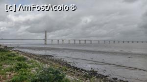 [P27] 29 dec. 2022.

O mică parte din Podul Vasco da Gama de peste fluviul Tejo. » foto by ovidiuyepi
 - 
<span class="allrVoted glyphicon glyphicon-heart hidden" id="av1395615"></span>
<a class="m-l-10 hidden" id="sv1395615" onclick="voting_Foto_DelVot(,1395615,3414)" role="button">șterge vot <span class="glyphicon glyphicon-remove"></span></a>
<a id="v91395615" class=" c-red"  onclick="voting_Foto_SetVot(1395615)" role="button"><span class="glyphicon glyphicon-heart-empty"></span> <b>LIKE</b> = Votează poza</a> <img class="hidden"  id="f1395615W9" src="/imagini/loader.gif" border="0" /><span class="AjErrMes hidden" id="e1395615ErM"></span>