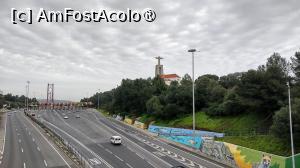 [P82] 31 dec. 2022.

Autostrada Sudului, punct taxare Portagem, Almada. În față este deschiderea către Podul 25 Aprilie, iar pe fundal avem Monumentul Hristos Regele. » foto by ovidiuyepi
 - 
<span class="allrVoted glyphicon glyphicon-heart hidden" id="av1395670"></span>
<a class="m-l-10 hidden" id="sv1395670" onclick="voting_Foto_DelVot(,1395670,3414)" role="button">șterge vot <span class="glyphicon glyphicon-remove"></span></a>
<a id="v91395670" class=" c-red"  onclick="voting_Foto_SetVot(1395670)" role="button"><span class="glyphicon glyphicon-heart-empty"></span> <b>LIKE</b> = Votează poza</a> <img class="hidden"  id="f1395670W9" src="/imagini/loader.gif" border="0" /><span class="AjErrMes hidden" id="e1395670ErM"></span>