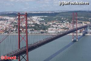 [P13] Ponte 25 de Abril, un pod traversat zilnic de 150 000 de autovehicule.  » foto by Costi
 - 
<span class="allrVoted glyphicon glyphicon-heart hidden" id="av503060"></span>
<a class="m-l-10 hidden" id="sv503060" onclick="voting_Foto_DelVot(,503060,3414)" role="button">șterge vot <span class="glyphicon glyphicon-remove"></span></a>
<a id="v9503060" class=" c-red"  onclick="voting_Foto_SetVot(503060)" role="button"><span class="glyphicon glyphicon-heart-empty"></span> <b>LIKE</b> = Votează poza</a> <img class="hidden"  id="f503060W9" src="/imagini/loader.gif" border="0" /><span class="AjErrMes hidden" id="e503060ErM"></span>